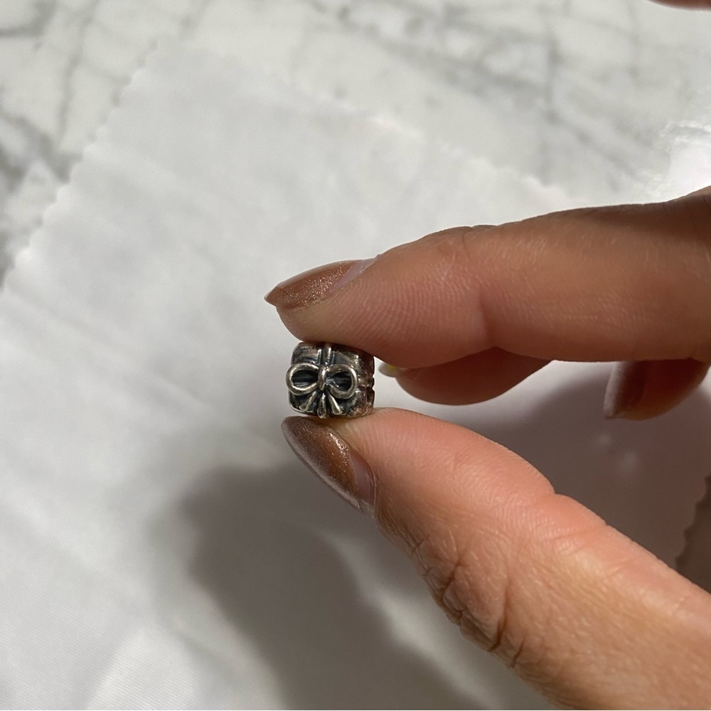 Pandora Charm for Bracelet "Gift Bag" - Picture 7 of 7